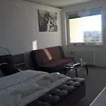 アパート Oder Apartments- Private Parking
