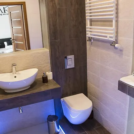 Oder Apartments- Private Parking Apartamento