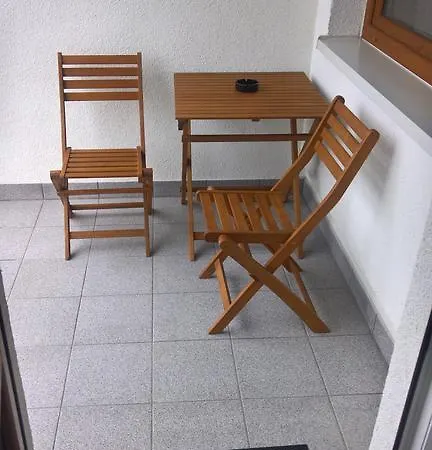 Top Oder Apartment *