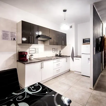 Oder Apartments- Private Parking Estetino