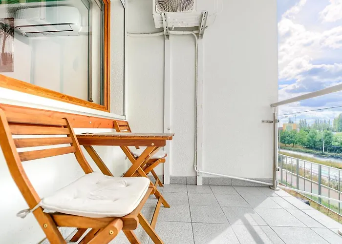 Oder Apartments- Private Parking シュチェチン