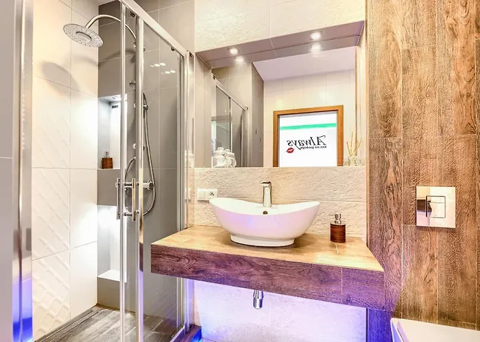 Oder Apartments- Private Parking アパート