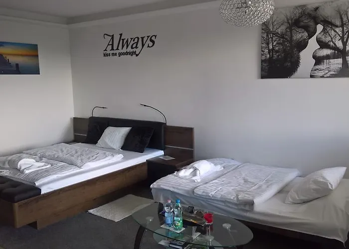 Oder Apartments- Private Parking シュチェチン